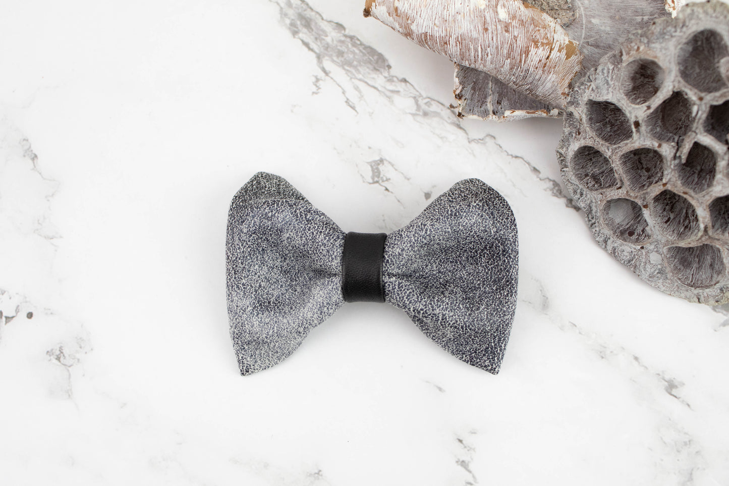 Gray Faux Leather Mini Bow Tie Clip Hair Bow Clip - Sumie Tachibana