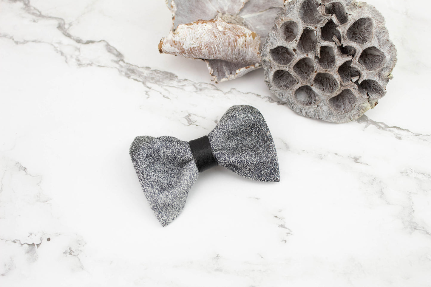 Gray Faux Leather Mini Bow Tie Clip Hair Bow Clip - Sumie Tachibana