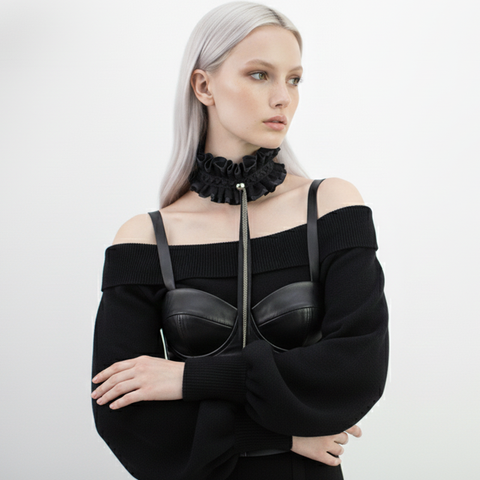 Black Center Chain Neck Ruff Choker