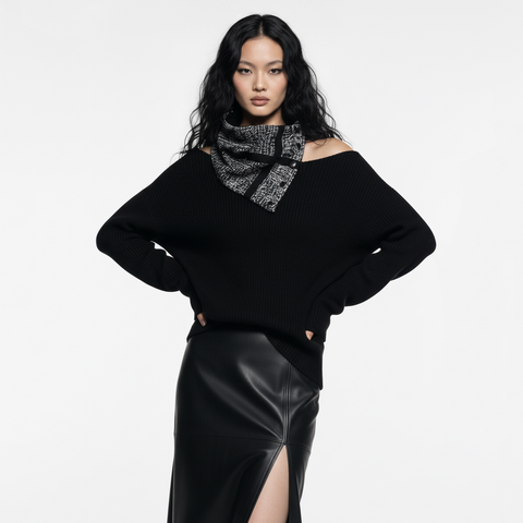 Black and White Milior Woven Snap Cowl