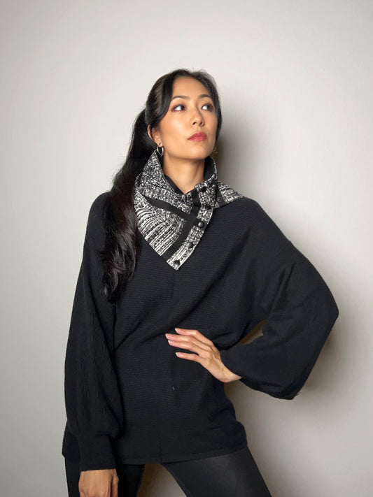 Black and Cream Graphic Woven Cowl Snap Scarflette SCF00139