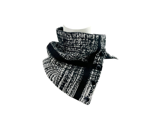 Black and Cream Graphic Woven Cowl Snap Scarflette SCF00139