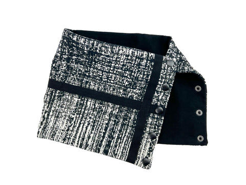 Black and Cream Graphic Woven Cowl Snap Scarflette