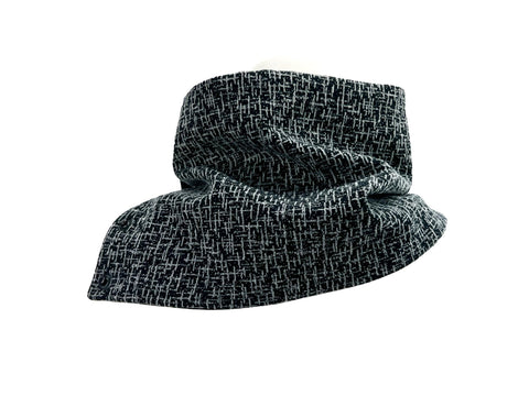 Black and Gray Cross Hatch Woven Snap Scarflette Cowl