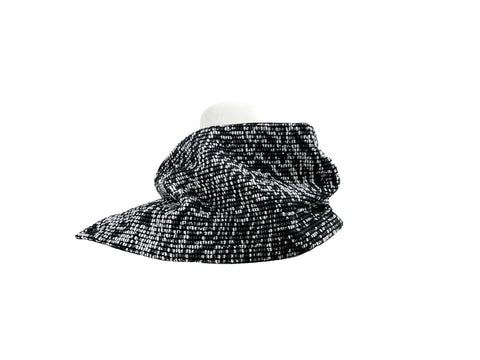 Black and White Milior Snap Scarflette Cowl