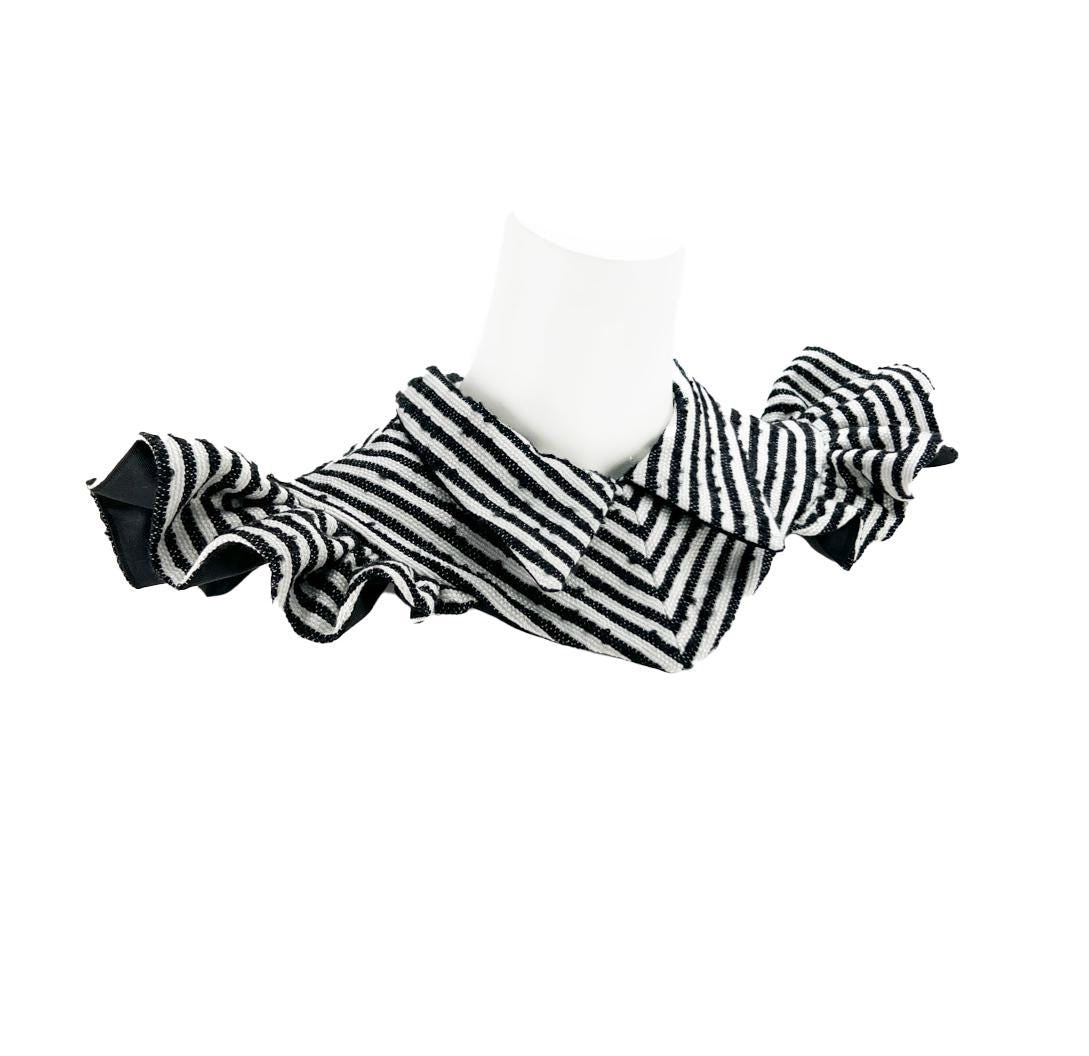 Black and White Silk Blend Stripe Neck Collar SPP00099