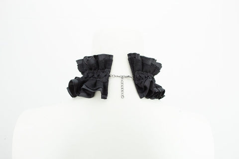 Black Center Chain Neck Ruff Choker