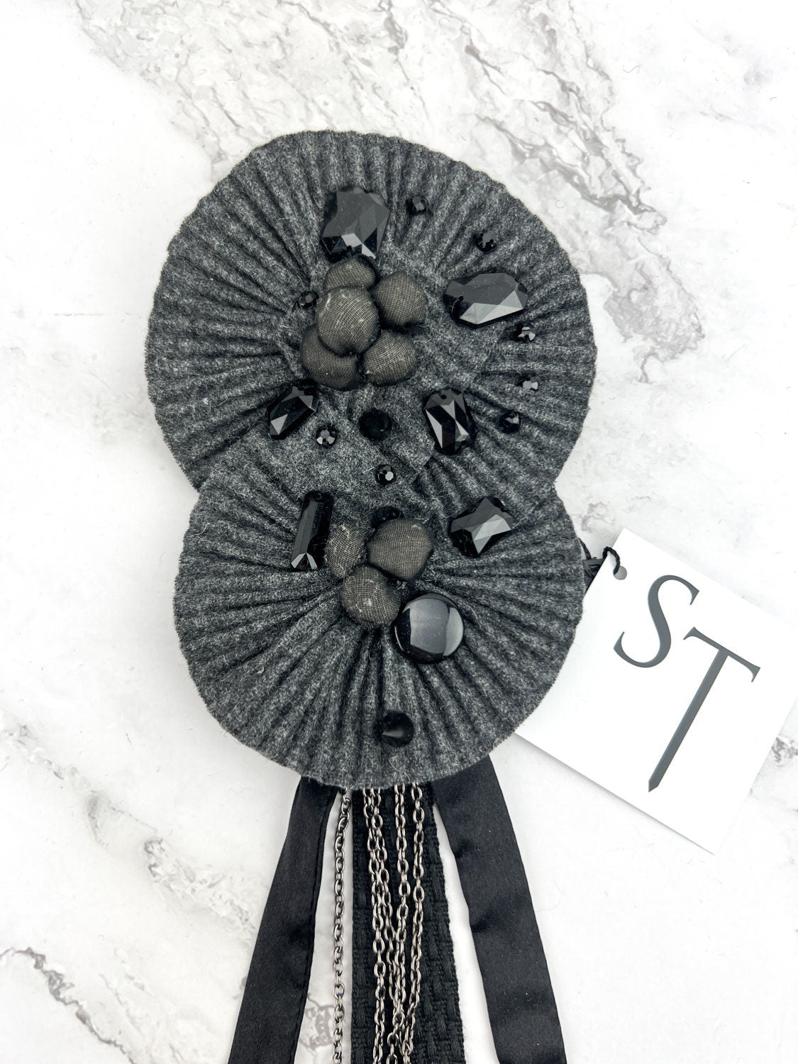Gray and Black Pleated Double Circular Brooch JWY00035
